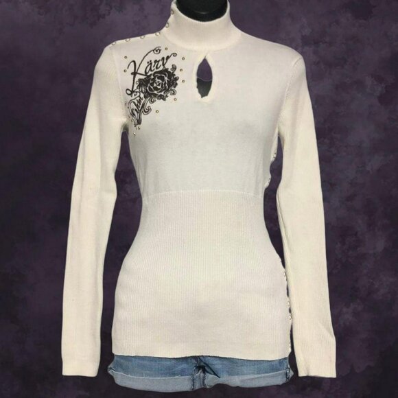 Karv Studded Keyhole Top - Picture 2 of 8